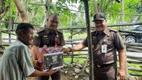 HUT PERSAJA Ke-72, Kejari Parigi Moutong Gelar Bakti Sosial