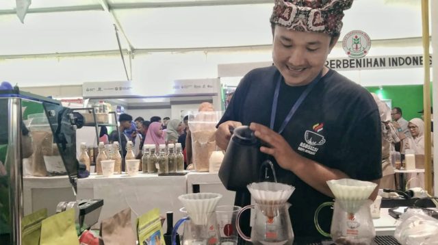 Dirjen Perkebunan Ajak Petani Milenial Kembangkan Komoditas Perkebunan