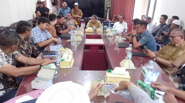 Bahas Lahan Smelter, Pemda Mediasi Pertemuan Warga Siniu dan PT.ATI