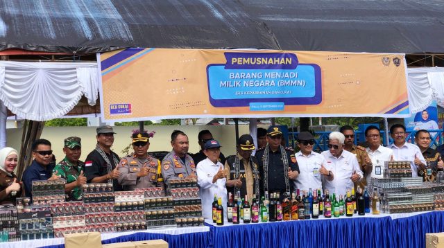 Bea Cukai Pantoloan Musnahkan Rokok dan MMAE Ilegal