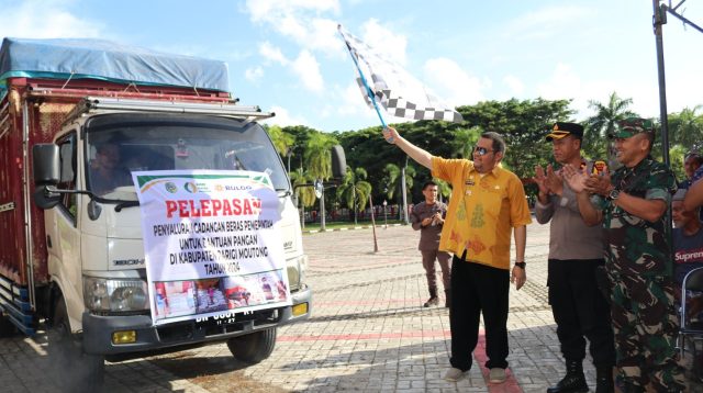 Pemda Parigi Moutong Salurkan 437.390 Ton Beras Cadangan Pemerintah