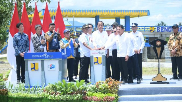 Presiden Jokowi Resmikan Bendung dan Jaringan Irigasi Gumbasa, Pulihkan Pasokan Air untuk Sentra Pangan di Sigi