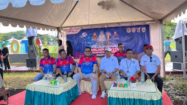 Buka Balap Sepeda Motor Road Race, Pj Bupati Parigi Moutong Apresiasi dan Dukung Olah Raga Otomotif