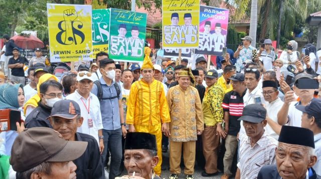 Diusung Tiga Parpol, Pasangan Erwin Burase- Abdul Sahid Mendaftar ke KPU Parigi Moutong