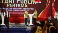 Debat Terbuka Pertama, Paslon Bersinar Paparkan Program Bunga Desa
