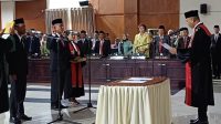 Alfrets Tonggiroh Resmi Jadi Ketua Definitif DPRD Parigi Moutong
