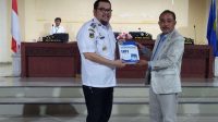 Pj Bupati Sampaikan LKPJ 2024 pada DPRD Parigi Moutong Pj Bupati Sampaikan LKPJ 2024 pada DPRD Parigi Moutong