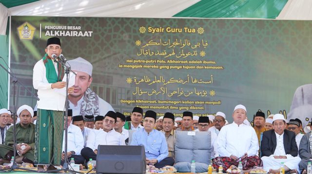 Hadiri Puncak Peringatan Haul ke-57 Guru Tua, Ini Pesan Gubernur Anwar Hafid