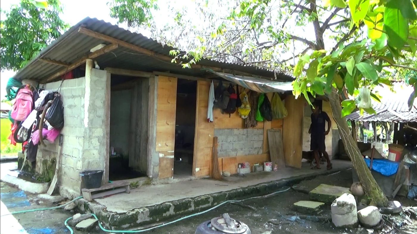 Tinggal Dibekas Kandang Babi Selama Tujuh Tahun, I Wayan Budayasa Butuh Perhatian Pemerintah