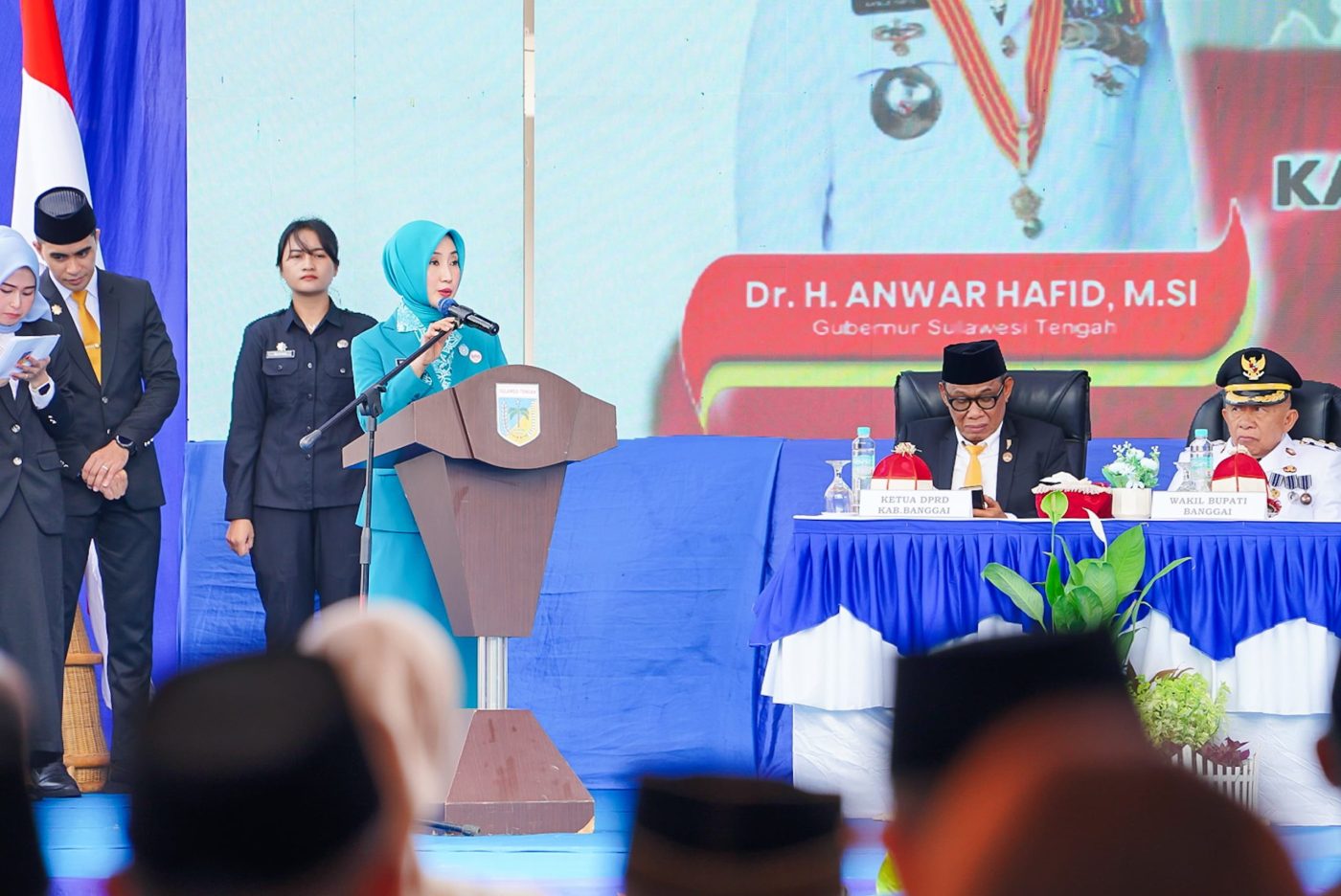 Sry Nirwanti Bahasoan Lantik Ketua TP-PKK dan Ketua Pembina Posyandu Parigi Moutong dan Banggai