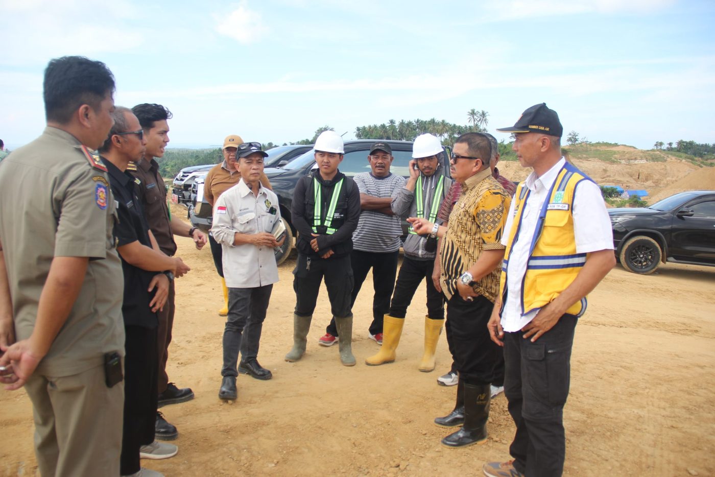 Pemprov Sulteng dan Pemkab Parigi Moutong Tinjau Lokasi Tambang di Kayuboko