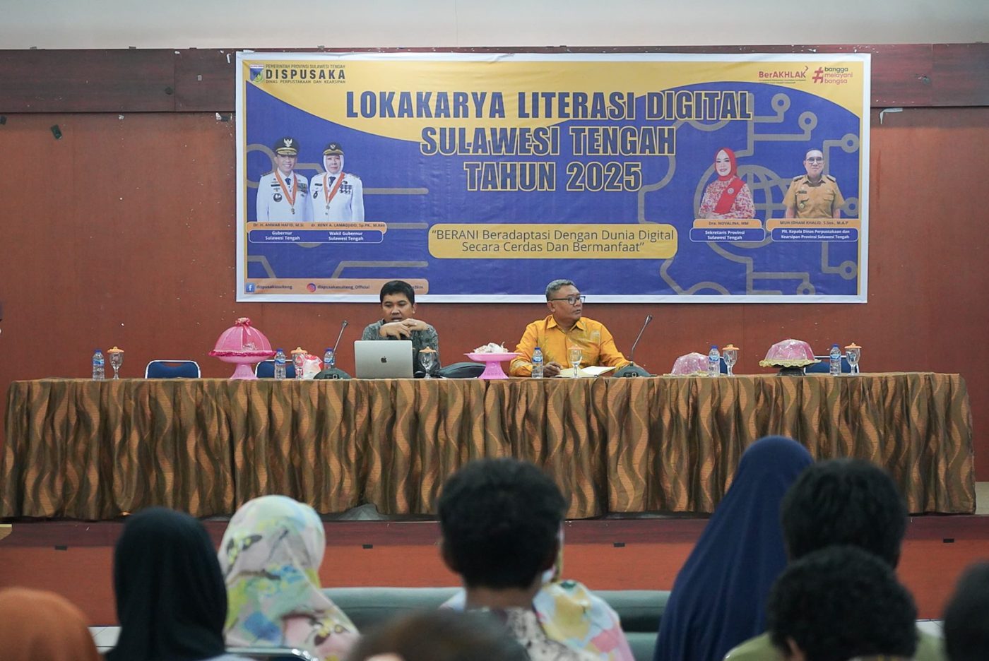 Lokakarya Literasi Digital, Ini Pesan Kadis Diskominfosantik Sulteng