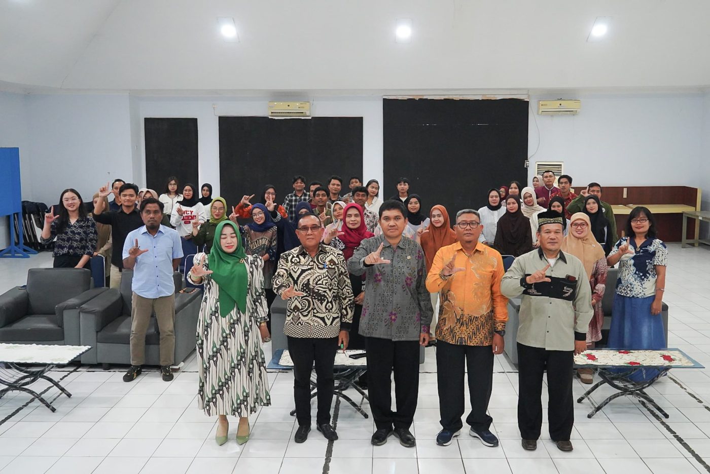 Lokakarya Literasi Digital, Ini Pesan Kadis Diskominfosantik Sulteng