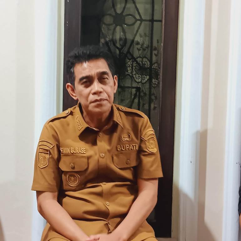 BBupati Erwin Burase: Pekan Depan Launching Seragam Sekolah Gratis, Tunaikan Program 100 Hari Kerja Erwin-Sahid 