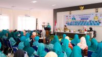 Gandeng TP-PKK, DiskopUKM Sulteng Gelar Pelatihan Seni Merias dan Merangkai Bunga