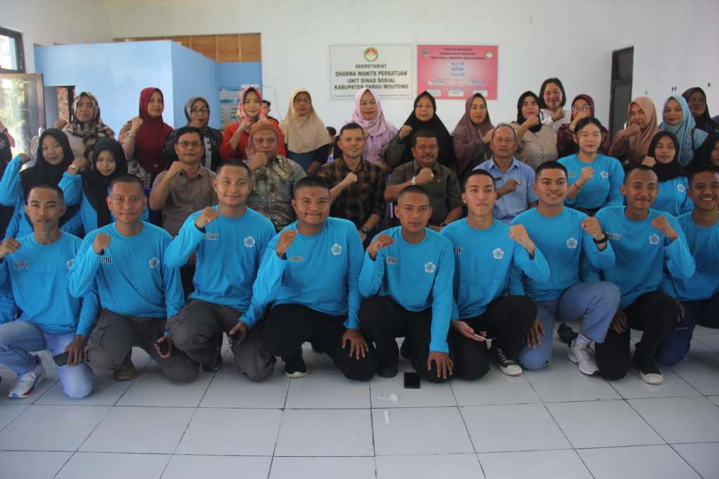Pemda Parigi Moutong Berangkatkan 22 Mahasiswa ke Poltekesos Bandung