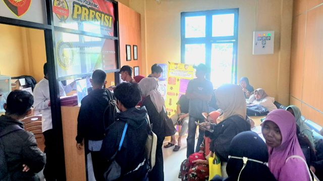 SKCK jadi Syarat Seleksi PPPK, Polres Parigi Moutong Dipadati Pemohon