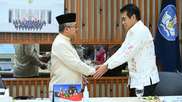 Bupati Parigi Moutong Audiens Dengan Mendikdasmen Bawa Misi Mulia Pendidikan