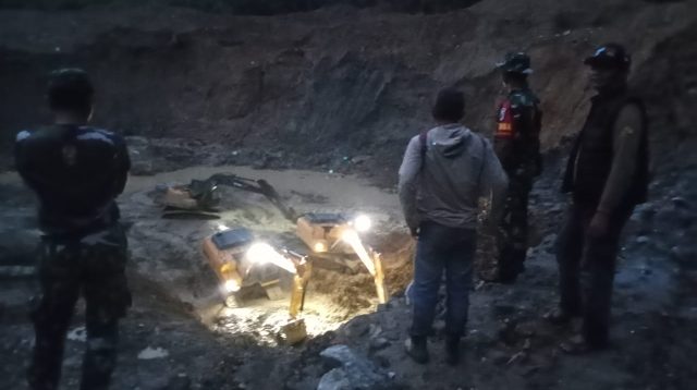 Dua Penambang Emas Meninggal di Pegunungan Nasalane