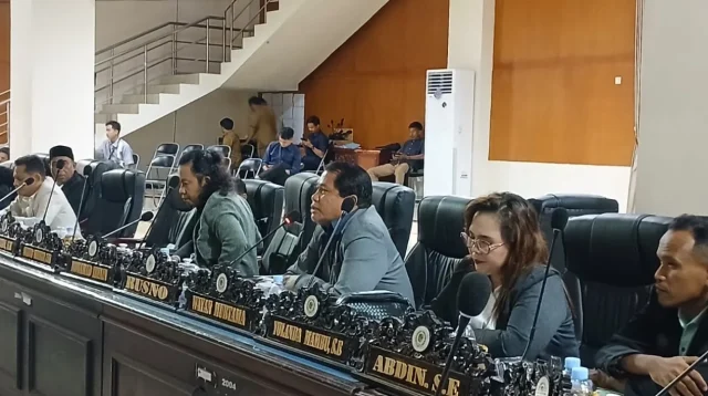 Soroti Layanan Pendidikan, Anggota DPRD Parigi Moutong Sebut Jalan Rusak Bikin Minat Siswa Turun