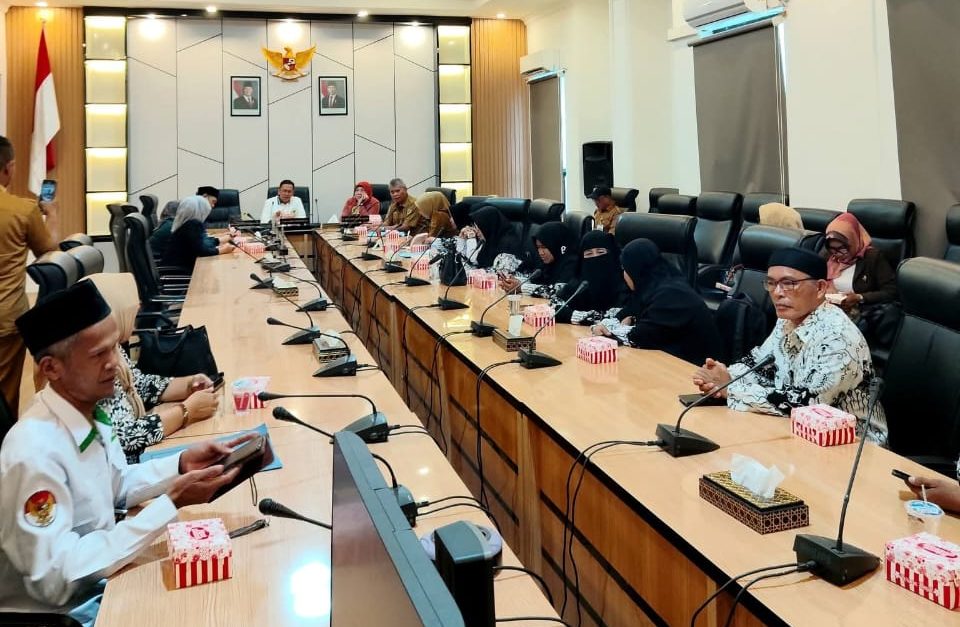 Pasca RDP Parigi Moutong, Perjuangan THR TPG 12 Guru ASN Kini Bergulir ke DPRD Sulteng