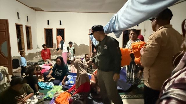 Banjir Rendam Permukiman di Olaya dan Pombalowo, Warga Terdampak Mengungsi