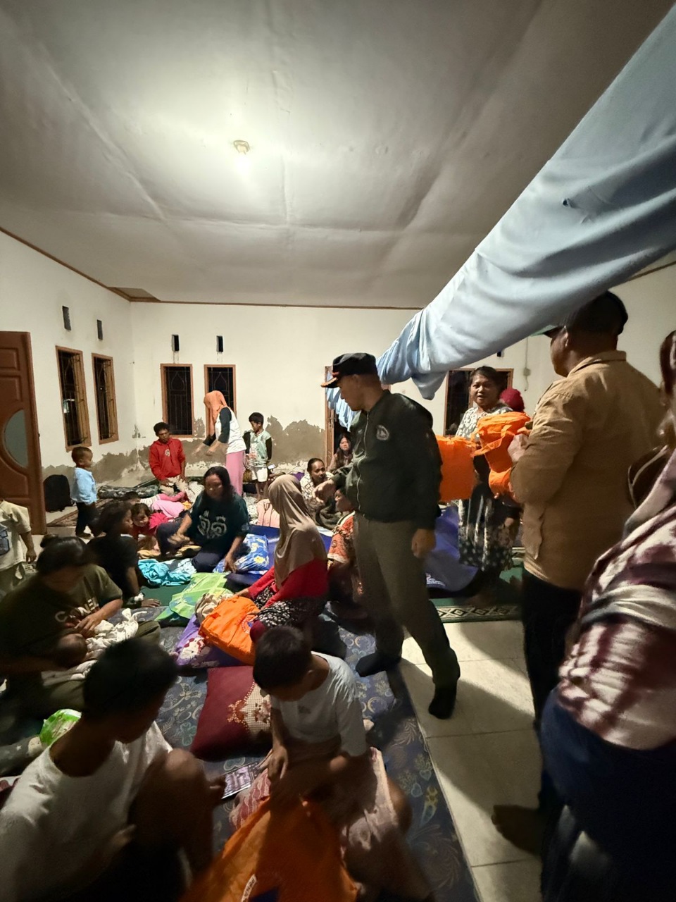 Banjir Rendam Permukiman di Olaya dan Pombalowo, Warga Terdampak Mengungsi