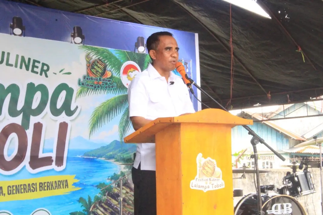 Hadiri Festival Lalampa Ke-9, Anwar Hafid Siap Perjuangkan Pusat Kuliner Toboli ke Kementerian